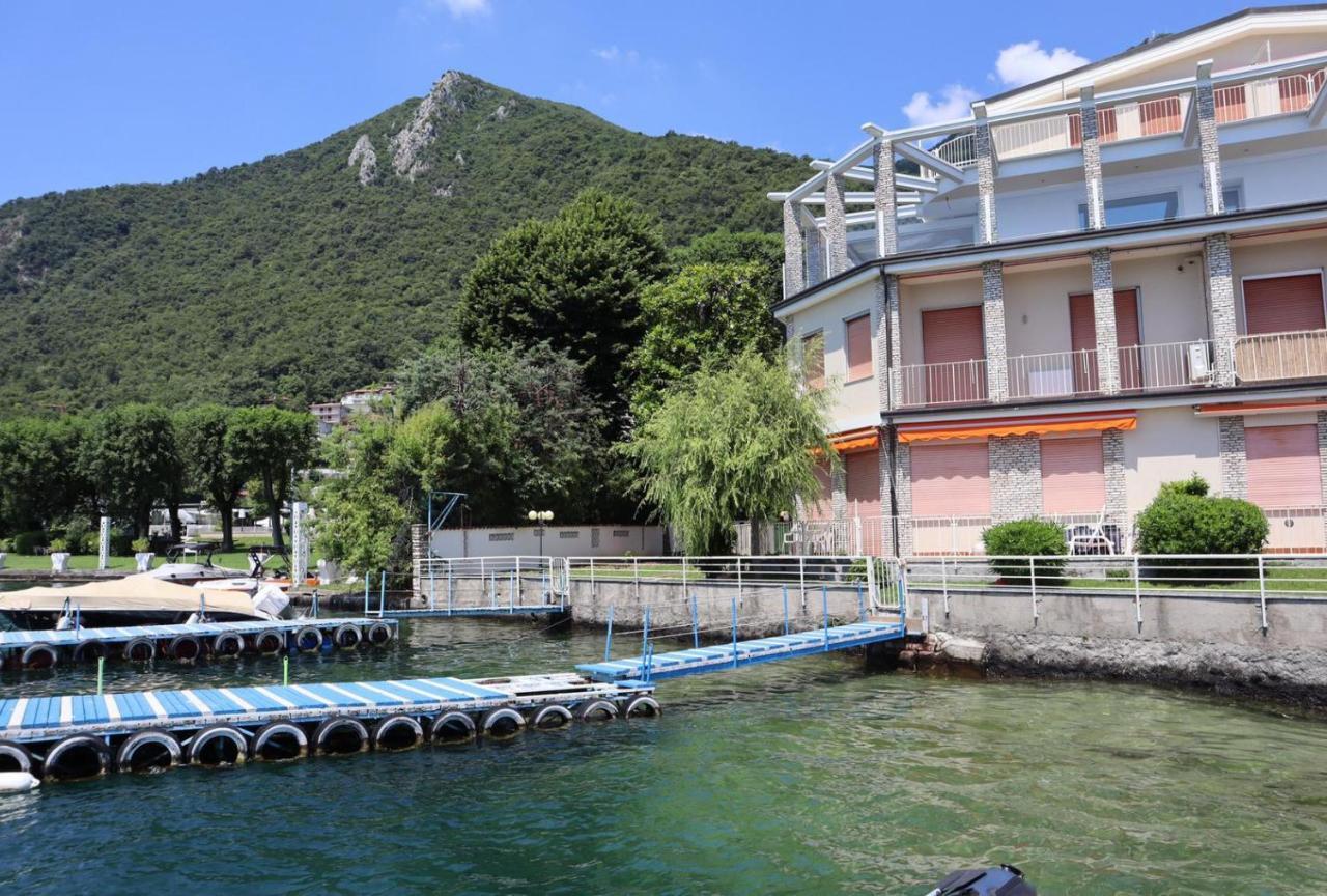 La Finestra "Sul Lago" Predore Luaran gambar